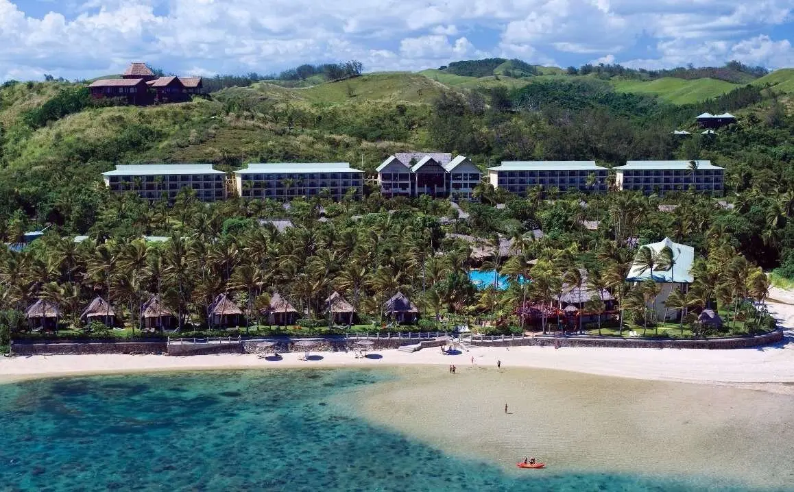 5 night Fiji Holiday Package - Outrigger Fiji Beach Resort - Ex ...